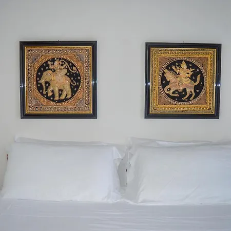 Homiday - Micaene 4* Pineto