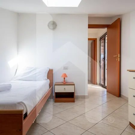 Aparthotel Homiday - Micaene 4*