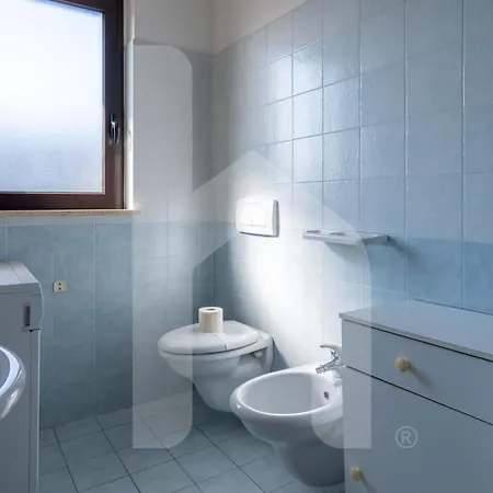 Homiday - Micaene Aparthotel Pineto