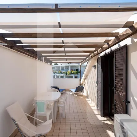 Homiday - Micaene Aparthotel 4*