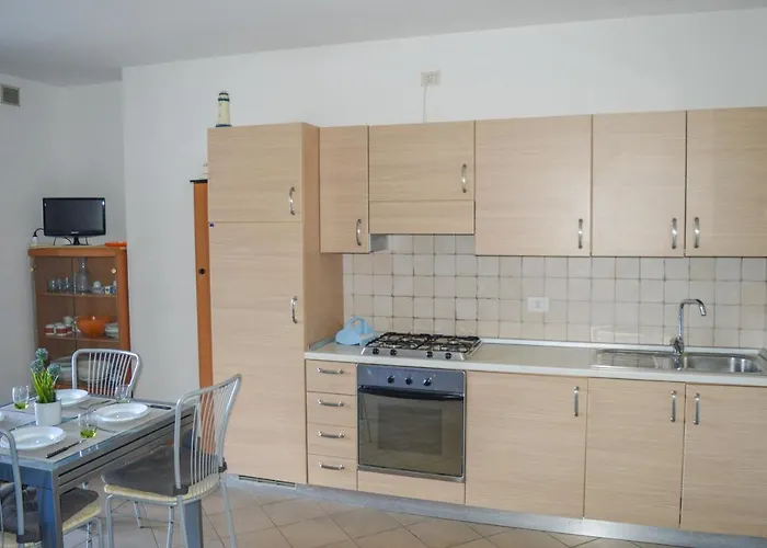 アパートホテル Homiday - Micaene ピネート