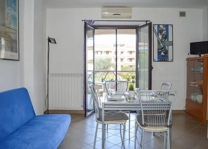 Homiday - Micaene Aparthotel 4*