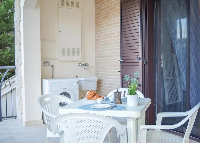 Homiday - Micaene Aparthotel