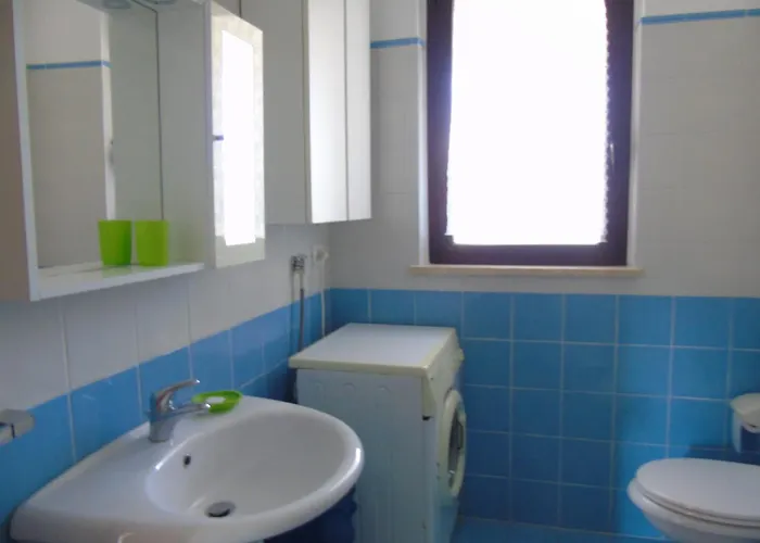 Homiday - Micaene Aparthotel Pineto