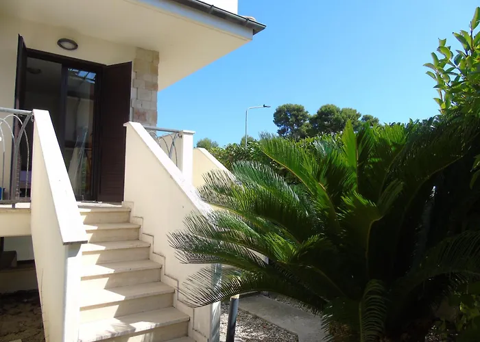 Homiday - Micaene 4*