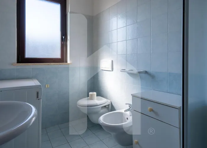 Homiday - Micaene Aparthotel Pineto