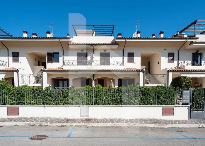 アパートホテル Homiday - Micaene ピネート