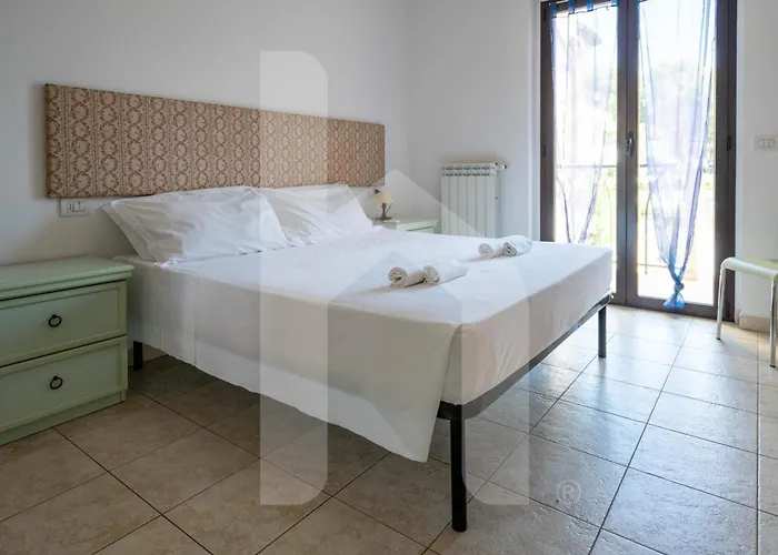 Homiday - Micaene Aparthotel 4*