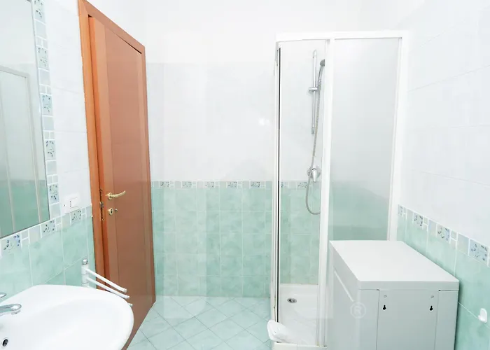 Homiday - Micaene 4*